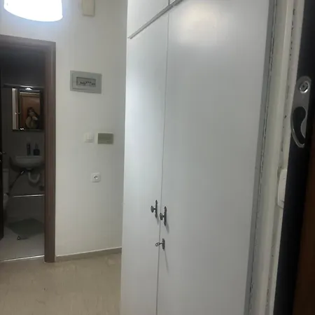 Apartament Downtown Balcony Larissa